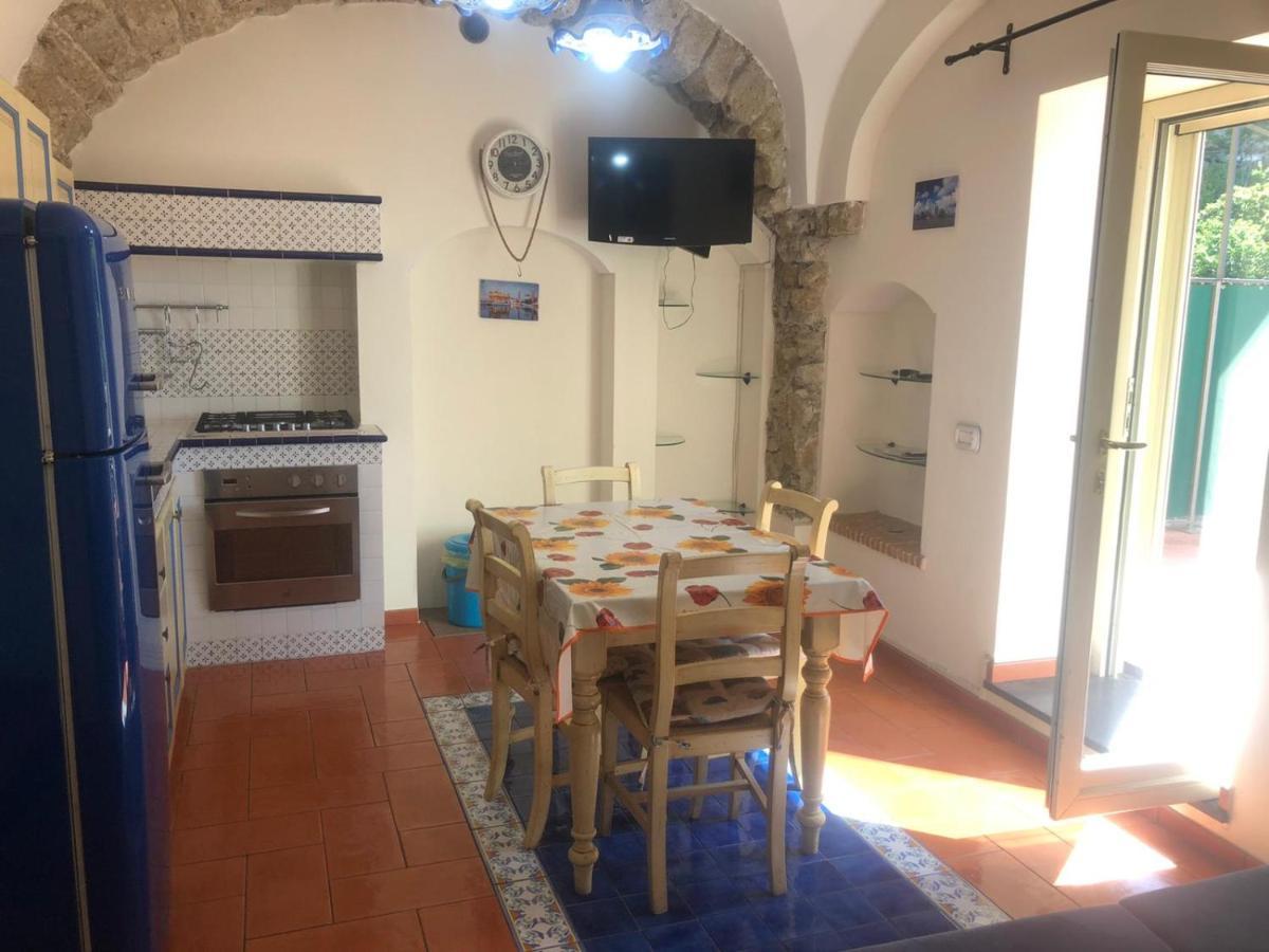 Appartamento Residence Costa D'Amalfi Мінорі Екстер'єр фото